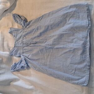 Crazy 8 girls size 5/6 cold shoulder blue & white striped dress
